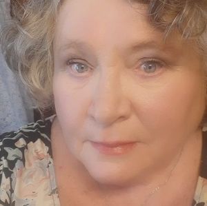 Meet your Posher, Maureen